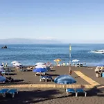 Atlantic Dream With Pool Ii فيلة